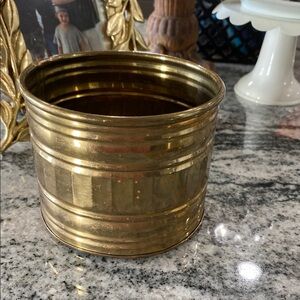 Vtg. Hosley Int’l Brass Planter!